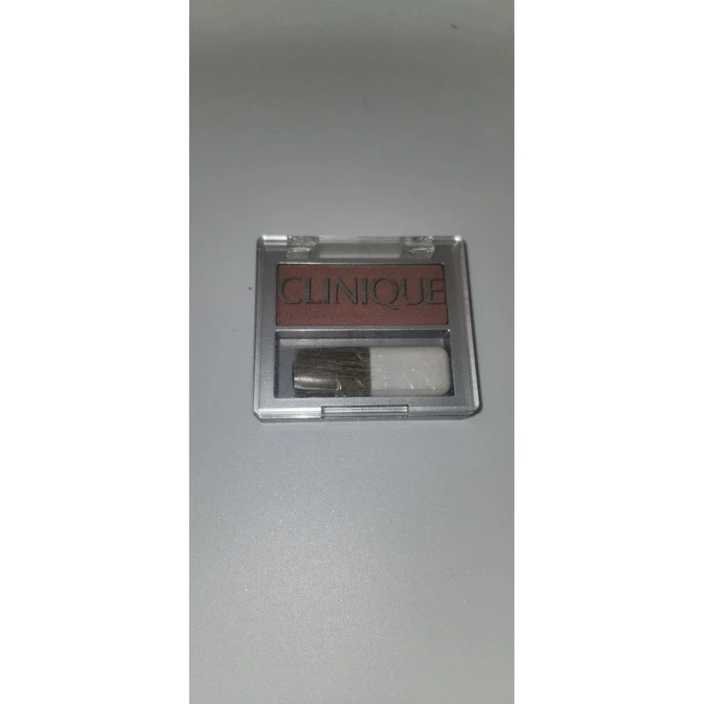 NEW Clinique Soft Press Powder Blush -- FIG .7oz